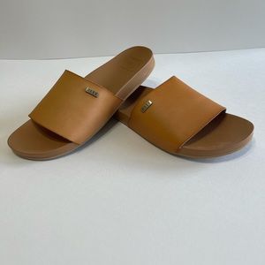 Reef Sandals sz9